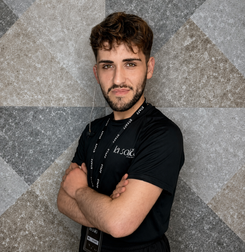 Adrián Assistant Stylist